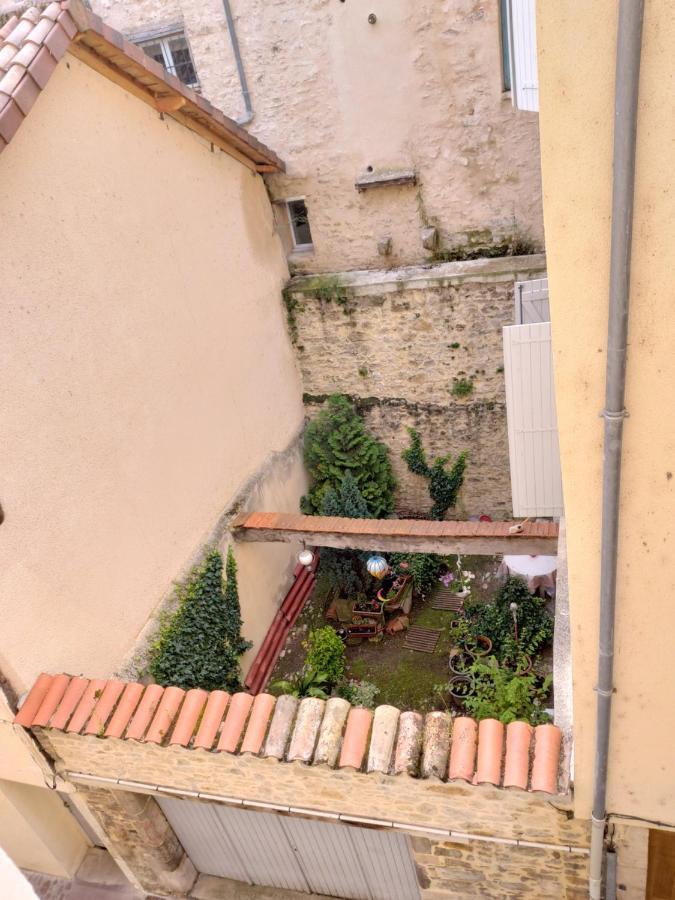 Le Saint-Georges Διαμέρισμα Villefranche-de-Rouergue Εξωτερικό φωτογραφία