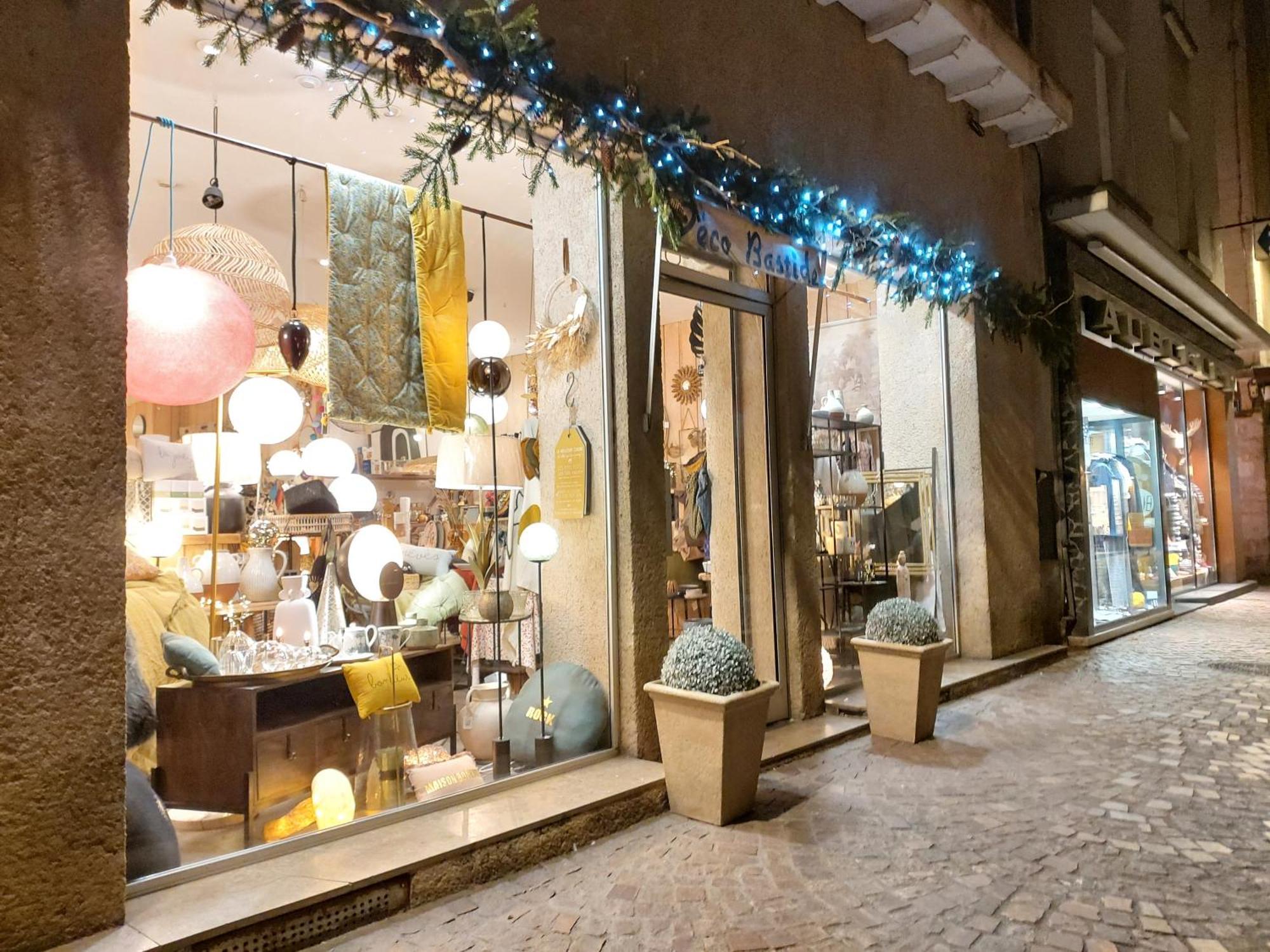 Le Saint-Georges Διαμέρισμα Villefranche-de-Rouergue Εξωτερικό φωτογραφία